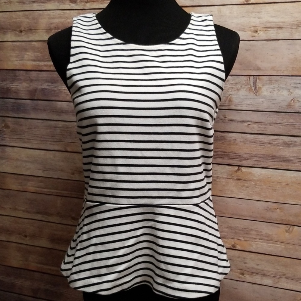 J. CREW sleeveless top - Picture 2 of 7